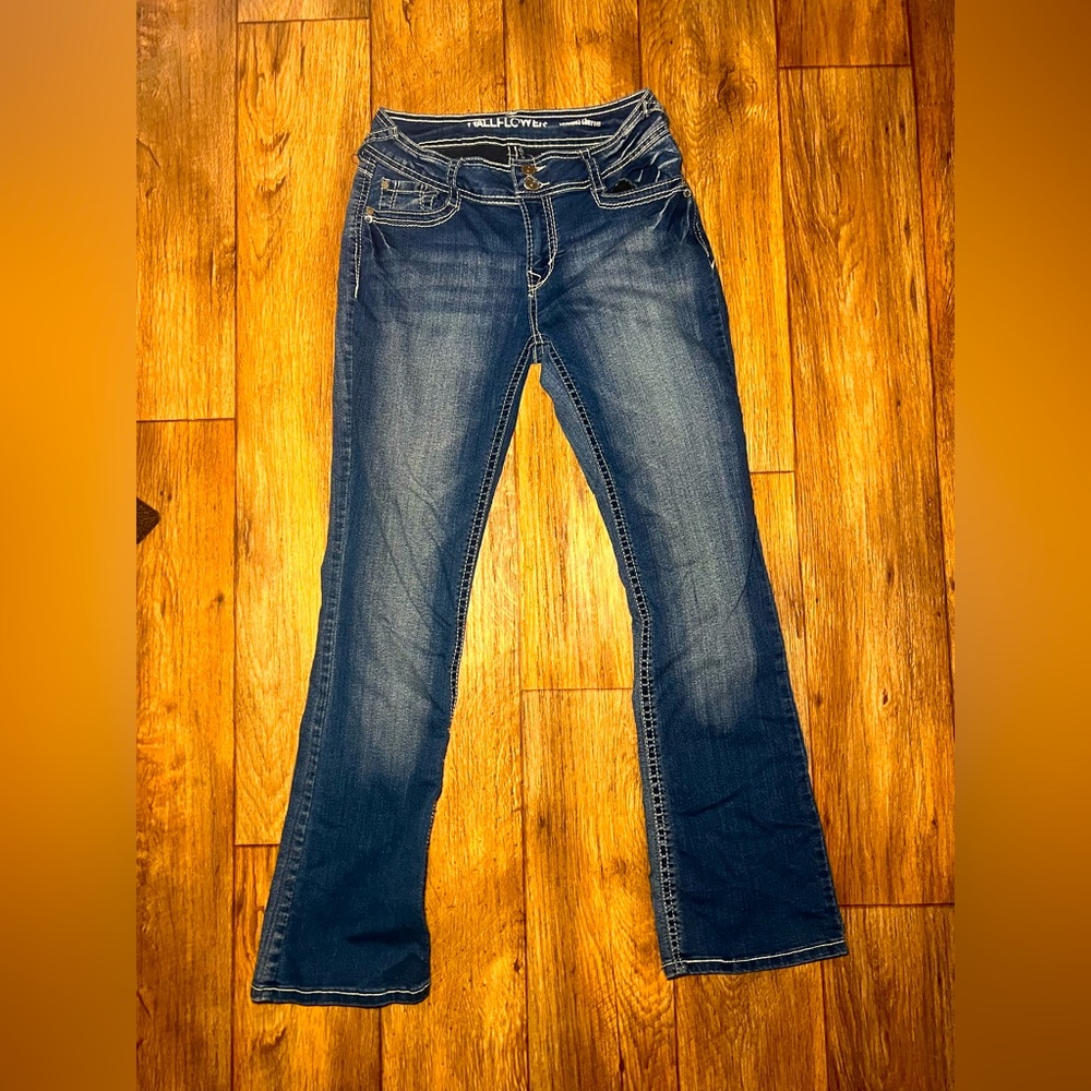 Wallflower jeans- womens size 9
